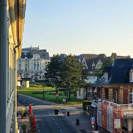 Le Petit Apartment